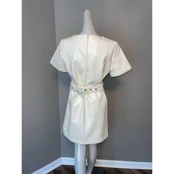 Cinq à Sept
Abytha Belted Faux Leather Minidress - Picture 8 of 9